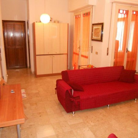 Khatuna Home Bari Buitenkant foto