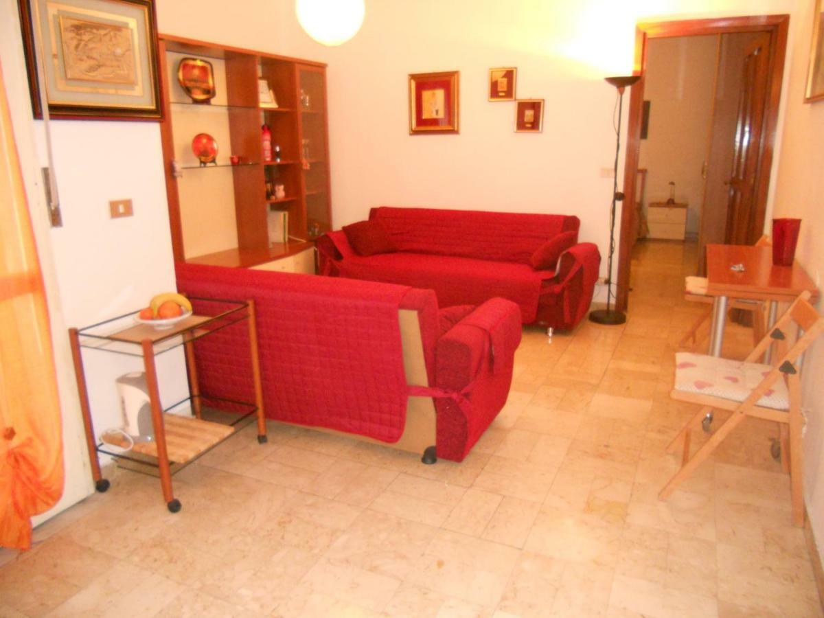 Khatuna Home Bari Buitenkant foto